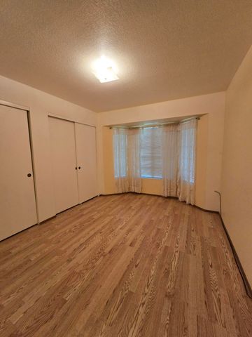 3671 Santa Rosa Way, Redding, CA 96003