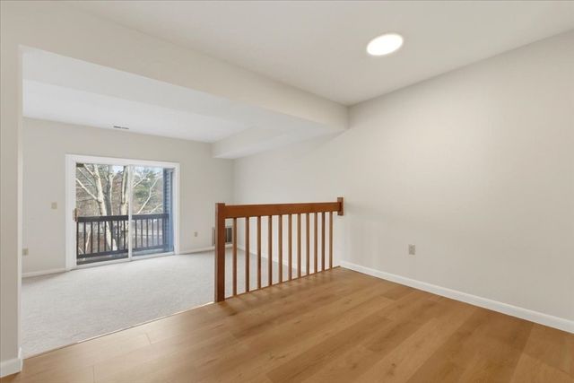 206 Tall Oaks Dr G, Weymouth, MA 02190