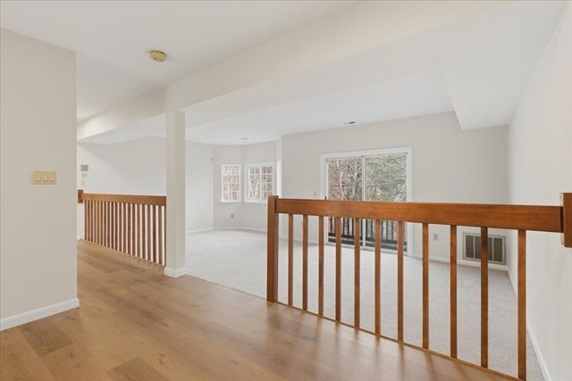 206 Tall Oaks Dr G, Weymouth, MA 02190