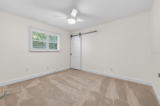 2043 TANGLEWOOD WAY NE, St Petersburg, FL 33702