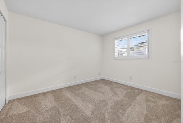 2043 TANGLEWOOD WAY NE, St Petersburg, FL 33702