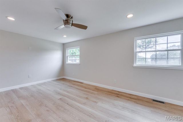 541 Princeway Court, Manchester, MO 63011