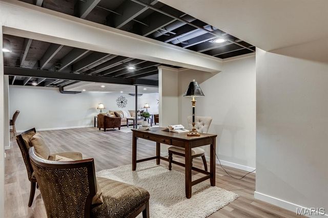 541 Princeway Court, Manchester, MO 63011