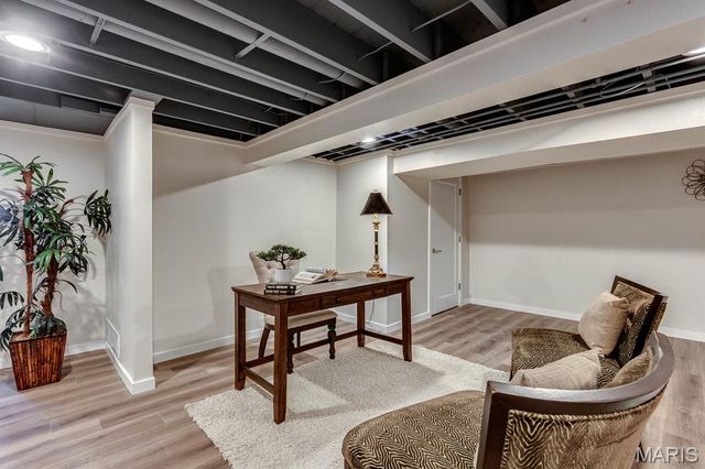 541 Princeway Court, Manchester, MO 63011