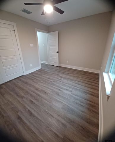 1219 W Lollar Street, Tyler, TX 75702