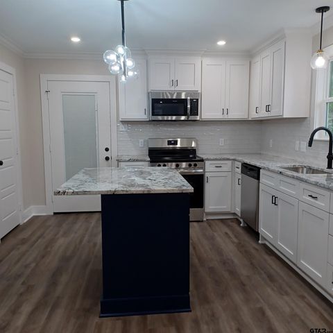 1219 W Lollar Street, Tyler, TX 75702