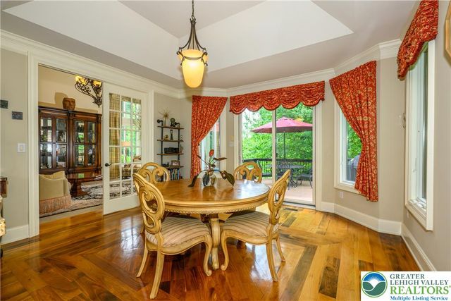 2690 Imperial Crest Lane, Lower Saucon Twp, PA 18055