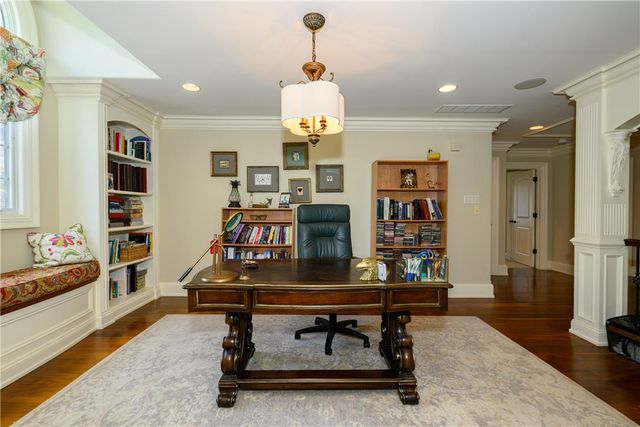 2690 Imperial Crest Lane, Lower Saucon Twp, PA 18055