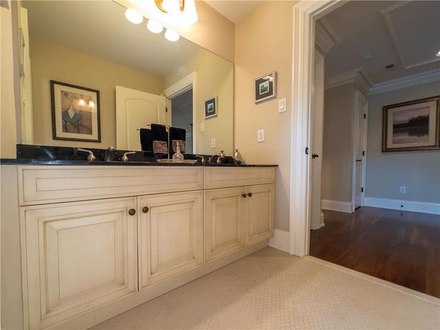2690 Imperial Crest Lane, Lower Saucon Twp, PA 18055