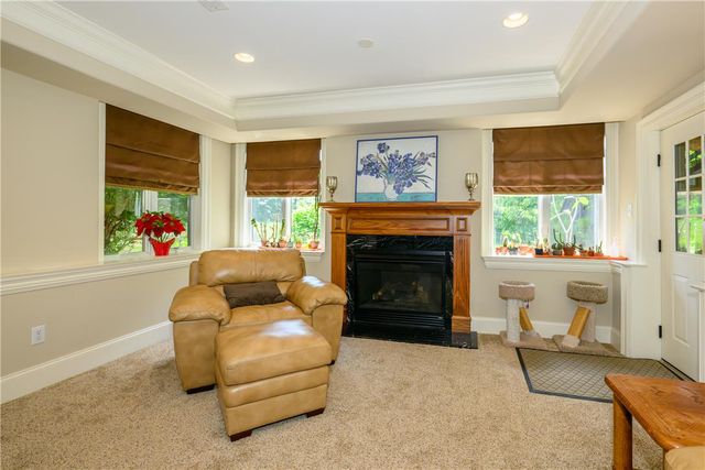 2690 Imperial Crest Lane, Lower Saucon Twp, PA 18055