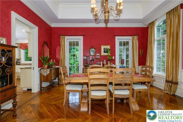 2690 Imperial Crest Lane, Lower Saucon Twp, PA 18055