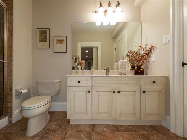2690 Imperial Crest Lane, Lower Saucon Twp, PA 18055