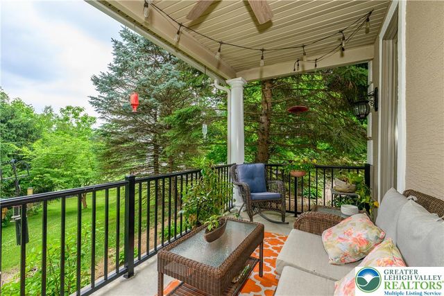 2690 Imperial Crest Lane, Lower Saucon Twp, PA 18055