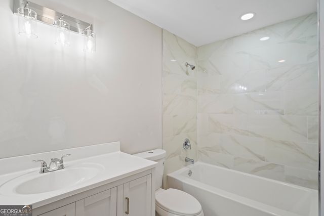 5160 W Chapel Hill Road, Douglasville, GA 30135