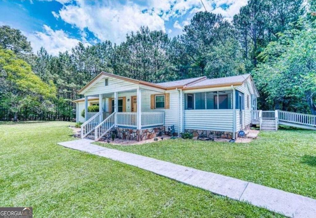 5160 W Chapel Hill Rd, Douglasville, GA 30135