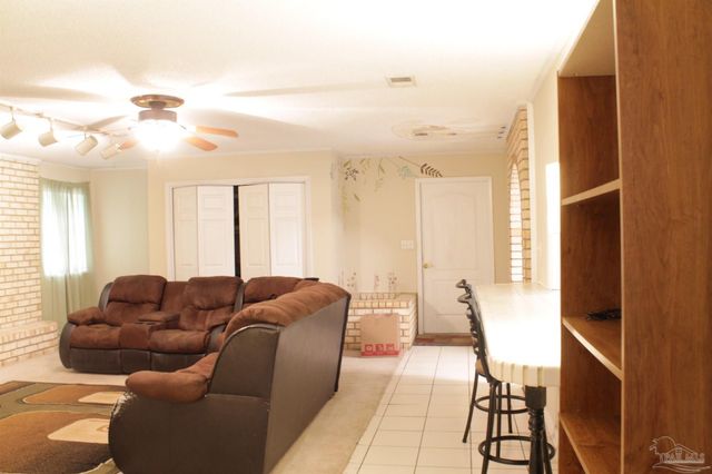 7270 Belgium Rd, Pensacola, FL 32526