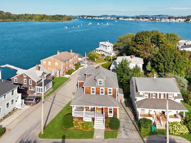 1 Old Colony Rd, Hull, MA 02045
