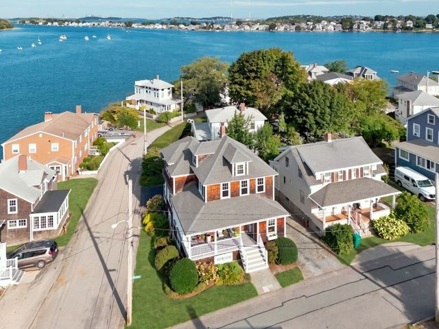 1 Old Colony Rd, Hull, MA 02045