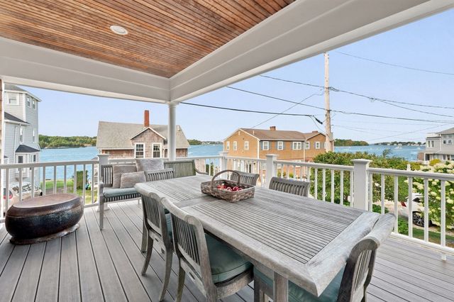 1 Old Colony Rd, Hull, MA 02045