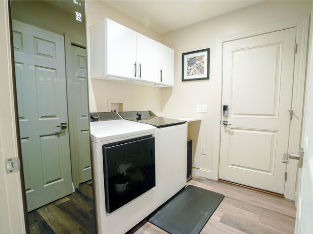 4915 GROUSE HOLLOW Drive, Millcreek, PA 16504