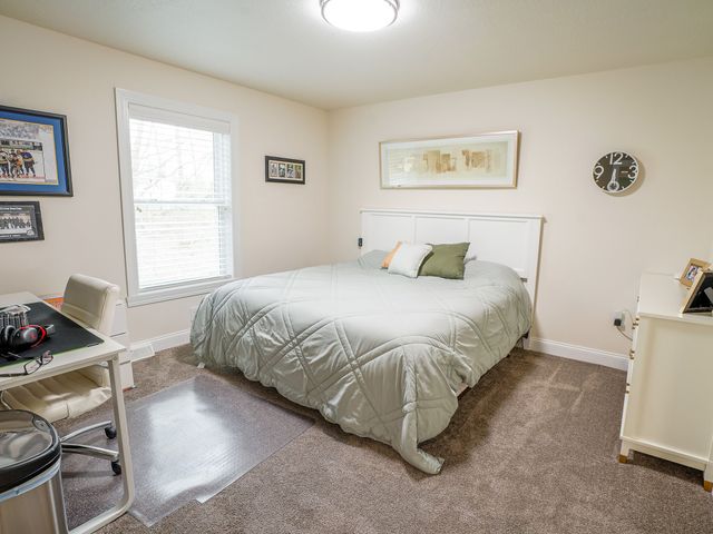4915 GROUSE HOLLOW Drive, Millcreek, PA 16504