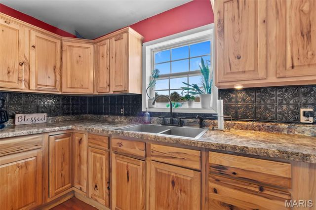 301 State Highway 51 S, Marble Hill, MO 63764