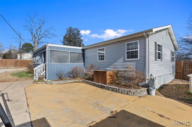 301 State Highway 51 S, Marble Hill, MO 63764