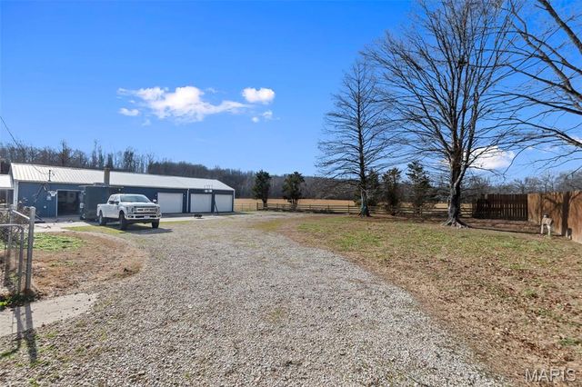 301 State Highway 51 S, Marble Hill, MO 63764