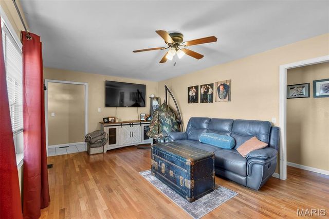 301 State Highway 51 S, Marble Hill, MO 63764