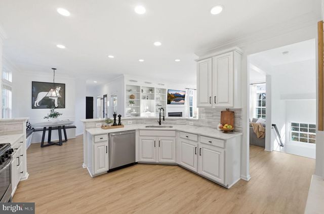 43038 TIPPMAN PL, Chantilly, VA 20152