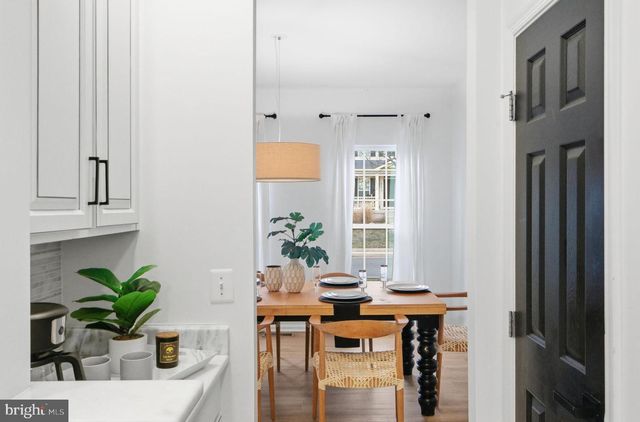 43038 TIPPMAN PL, Chantilly, VA 20152