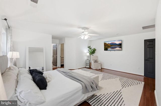 43038 TIPPMAN PL, Chantilly, VA 20152