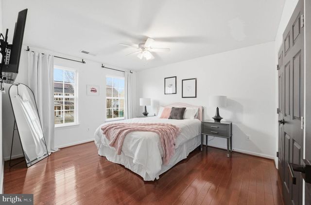 43038 TIPPMAN PL, Chantilly, VA 20152