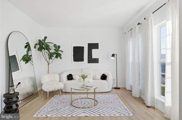 43038 TIPPMAN PL, Chantilly, VA 20152