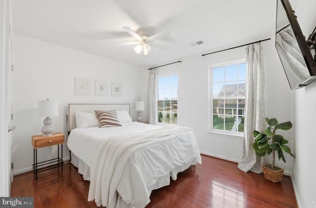 43038 TIPPMAN PL, Chantilly, VA 20152