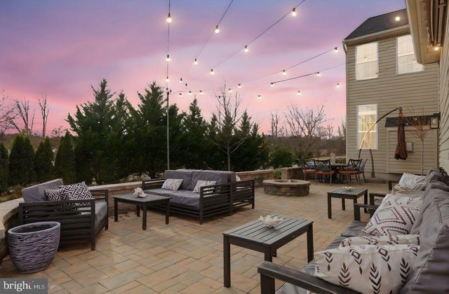 43038 TIPPMAN PL, Chantilly, VA 20152