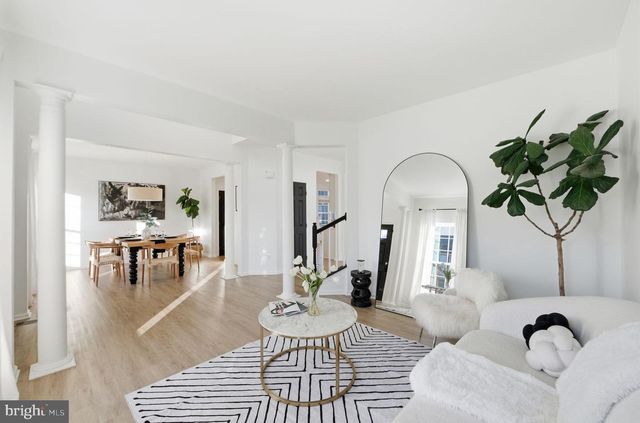 43038 TIPPMAN PL, Chantilly, VA 20152