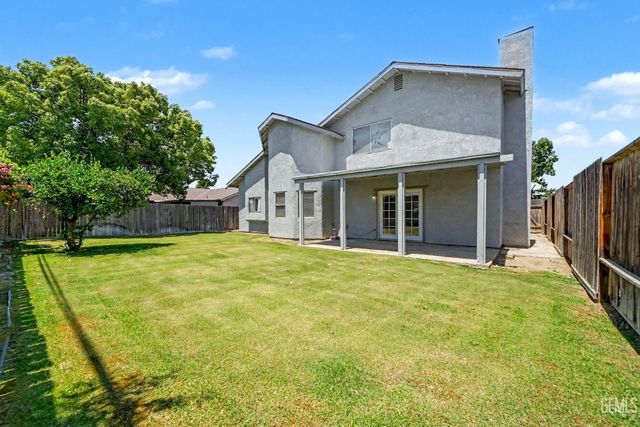 3313 Fiesta Avenue, Bakersfield, CA 93313
