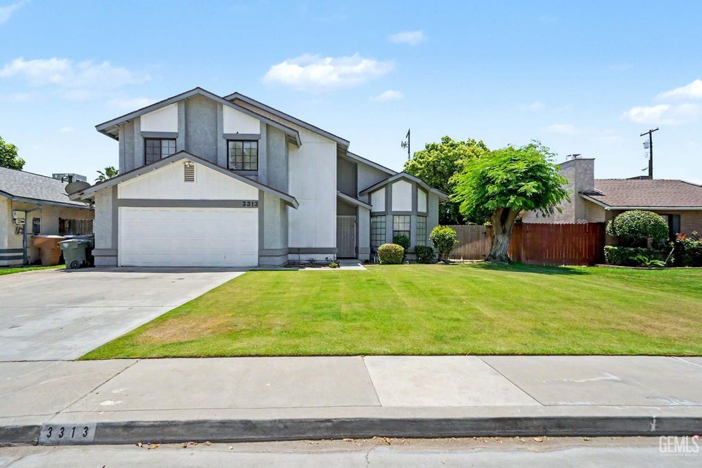 3313 Fiesta Avenue, Bakersfield, CA 93313