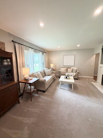 850 W 41st, Wichita, KS 67217