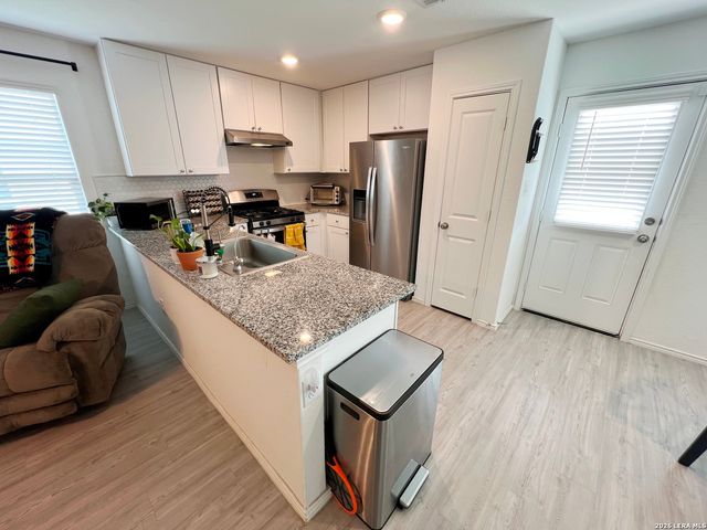 7023 SHEARS PL, San Antonio, TX 78252