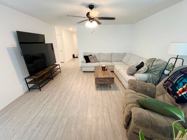 7023 SHEARS PL, San Antonio, TX 78252