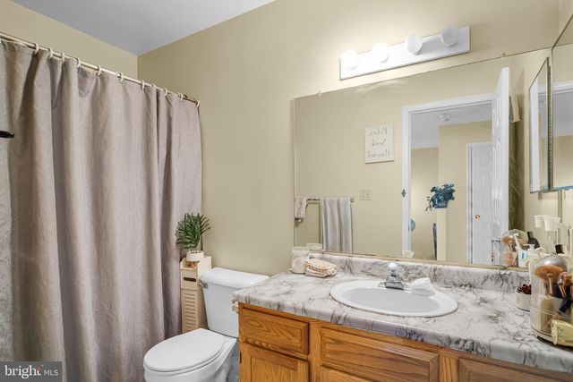 1937 DAYBREAK CIR, Harrisburg, PA 17110
