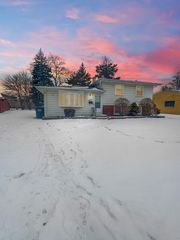 17526 Shirley Drive, Lansing, IL 60438