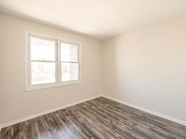 12738 S Kenneth Avenue E, Alsip, IL 60803