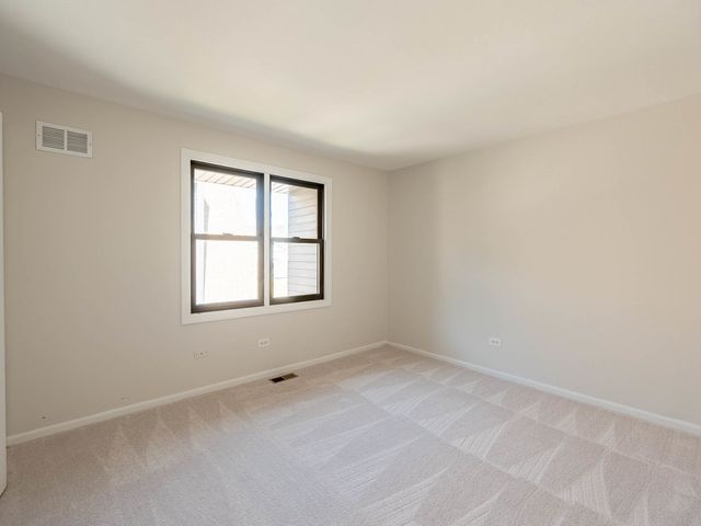 12738 S Kenneth Avenue E, Alsip, IL 60803