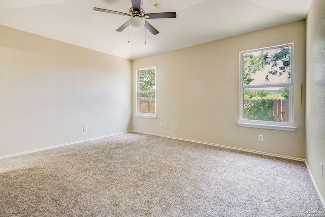 7922 Meadow Way Ct, San Antonio, TX 78227