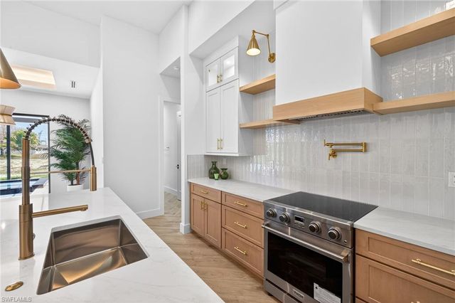 3327 NW 2nd TER, Cape Coral, FL 33993