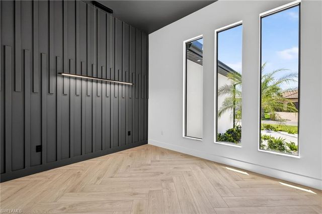 3327 NW 2nd TER, Cape Coral, FL 33993