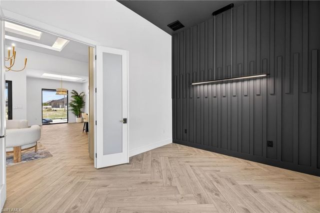 3327 NW 2nd TER, Cape Coral, FL 33993